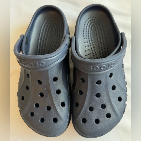 Crocs Unisex Baya Clog in Color Graphite Size 9 Men / 7 Women - Picture 4 of 9